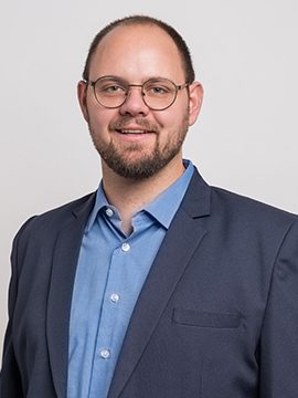 Mitarbeiterbilder_0001_©DanielSchvarcz_BayernGrund_20260121_307-Hochneder